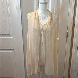H by Halston Cream Relaxed Sleeveless Blouse Size 1X